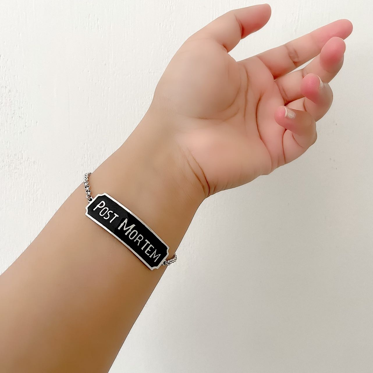 Post Mortem Plaque bracelet
