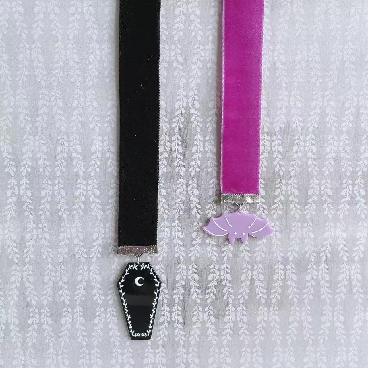 Purple velvet hanging bat bookmark